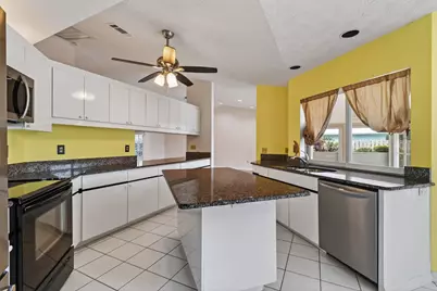 2450 SE Perugia Street, Port Saint Lucie, FL 34952 - Photo 18