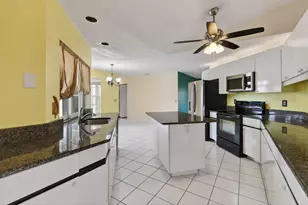 2450 SE Perugia St, Port Saint Lucie, FL 34952 - Photo 14