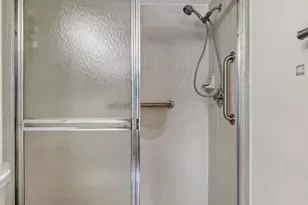 10215 N Circle Lake Dr, Boynton Beach, FL 33437 - Photo 26