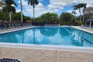 10215 N Circle Lake Dr, Boynton Beach, FL 33437 - Photo 52