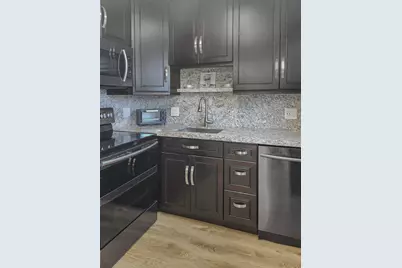 301 Farnham M #301, Deerfield Beach, FL 33442 - Photo 8