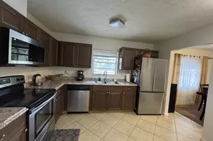 882 SE Walters Terrace, Port Saint Lucie, FL 34983 - Photo 10