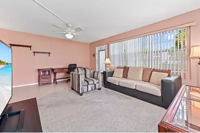 25 Prescott B #25, Deerfield Beach, FL 33442 - Photo 4