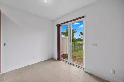 9059 Kingsmoor Way, Lake Worth, FL 33467 - Photo 14