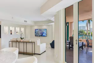 100 SE 5th Ave, Boca Raton, FL 33432 - Photo 18