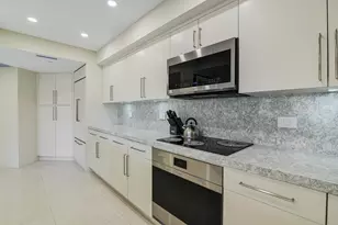 100 SE 5th Ave, Boca Raton, FL 33432 - Photo 12