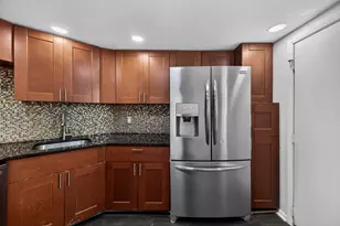 6301 N Falls Cir Dr, Lauderhill, FL 33319 - Photo 12