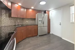 6301 N Falls Cir Dr, Lauderhill, FL 33319 - Photo 4