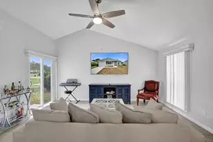 9220 Carma Dr, Boynton Beach, FL 33472 - Photo 4