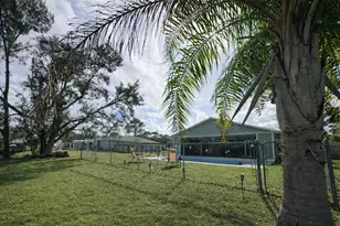 5812 Killarney Ave, Fort Pierce, FL 34951 - Photo 8