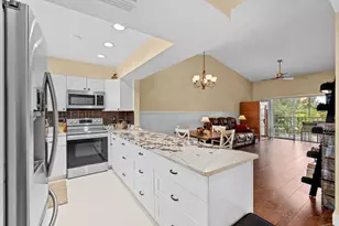 2950 SE Ocean Blvd, Stuart, FL 34996 - Photo 6