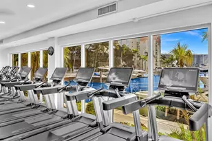 3330 NE 190th St, Aventura, FL 33180 - Photo 28