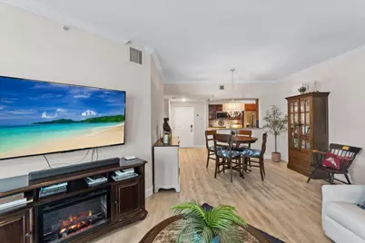 815 NW Flagler Avenue #201, Stuart, FL 34994 - Photo 6