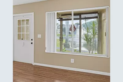 128 Lake Pine Circle #B-1, Greenacres, FL 33463 - Photo 4