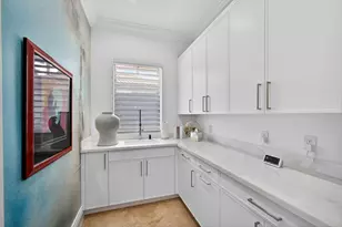 213 Via Palacio, Palm Beach Gardens, FL 33418 - Photo 52