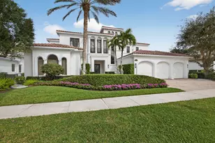 213 Via Palacio, Palm Beach Gardens, FL 33418 - Photo 2
