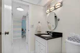 6080 NW 44th St, Lauderhill, FL 33319 - Photo 12