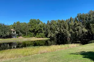 635 Castle Dr, Palm Beach Gardens, FL 33410 - Photo 18