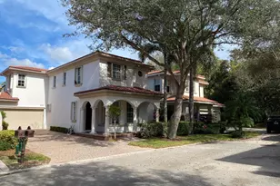 635 Castle Dr, Palm Beach Gardens, FL 33410 - Photo 20