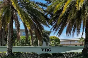 2615 NE 1st Ct, Boynton Beach, FL 33435 - Photo 2