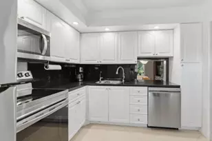 2615 NE 1st Ct, Boynton Beach, FL 33435 - Photo 20