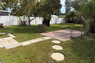 620 W Bloxham St, Lantana, FL 33462 - Photo 24