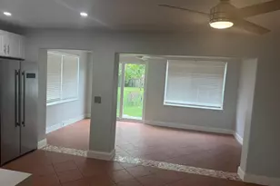 620 W Bloxham St, Lantana, FL 33462 - Photo 16