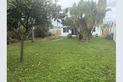 620 W Bloxham Street, Lantana, FL 33462 - Photo 22