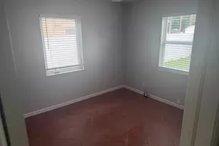 620 W Bloxham St, Lantana, FL 33462 - Photo 8