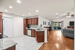 79 Flores Del Norte, Fort Pierce, FL 34951 - Photo 6