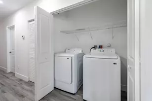 1119 Osceola Dr, West Palm Beach, FL 33409 - Photo 10