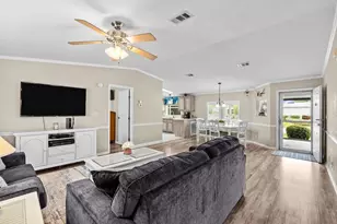 3801 Hydrilla Ct, Port Saint Lucie, FL 34952 - Photo 8