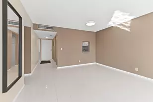 5700 NW 2nd Ave, Boca Raton, FL 33487 - Photo 6