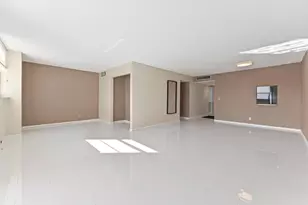 5700 NW 2nd Ave, Boca Raton, FL 33487 - Photo 8