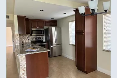 355 Normandy H, Delray Beach, FL 33484 - Photo 4