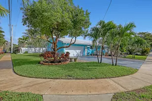 1890 SW 59th Ave SW, Plantation, FL 33317 - Photo 2
