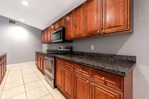 1029 Staghorn St, Wellington, FL 33414 - Photo 6