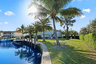 830 SE 22nd Ave, Pompano Beach, FL 33062 - Photo 2