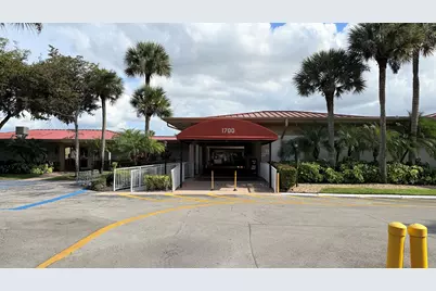 320 Lake Dora Drive #320, West Palm Beach, FL 33411 - Photo 14