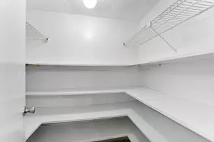 9370 SW 8th St, Boca Raton, FL 33428 - Photo 14