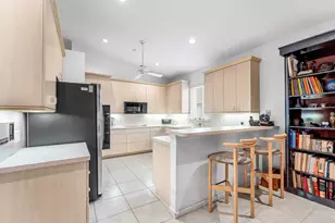 7707 NW 79th St, Tamarac, FL 33321 - Photo 16