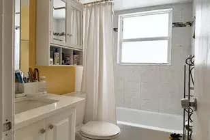 240 Northampton L, West Palm Beach, FL 33417 - Photo 4