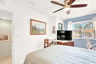 944 Imperial Lake Rd, West Palm Beach, FL 33413 - Photo 16