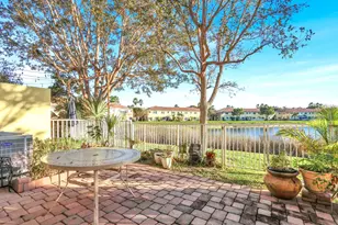 944 Imperial Lake Rd, West Palm Beach, FL 33413 - Photo 22