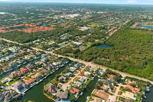 2185 Carib Cir, Palm Beach Gardens, FL 33410 - Photo 10