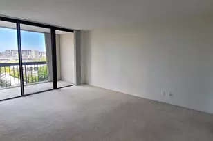 2425 Presidential Way, West Palm Beach, FL 33401 - Photo 12