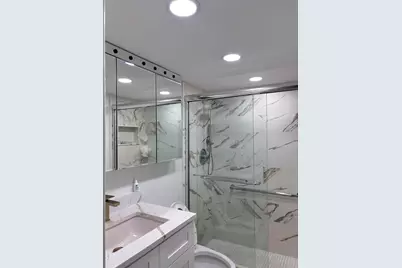 2565 S Ocean Boulevard #3240, Palm Beach, FL 33480 - Photo 4