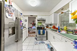 2531 Doral Way, Riviera Beach, FL 33407 - Photo 10