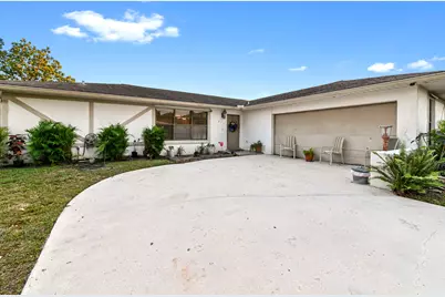 2531 Doral Way, Riviera Beach, FL 33407 - Photo 2