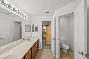 982 SW Worcester Ln, Port Saint Lucie, FL 34953 - Photo 26